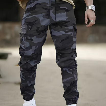Casual Camo Work Pants — Practical Storage Without Bulky Workwear