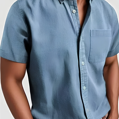 Classic Cotton Short-Sleeve Shirt — Clean Vintage Style Without Heavy Layers