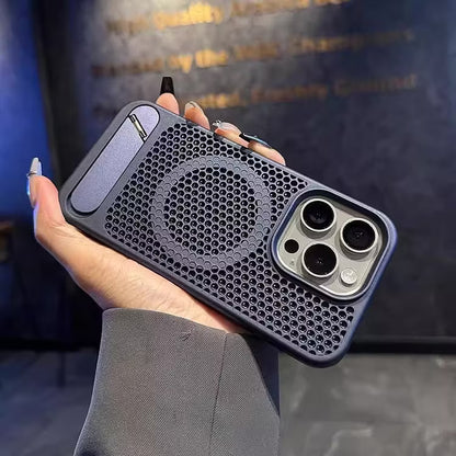 Magnetic Cooling iPhone Case — Protect Your Phone Without Bulky Weight